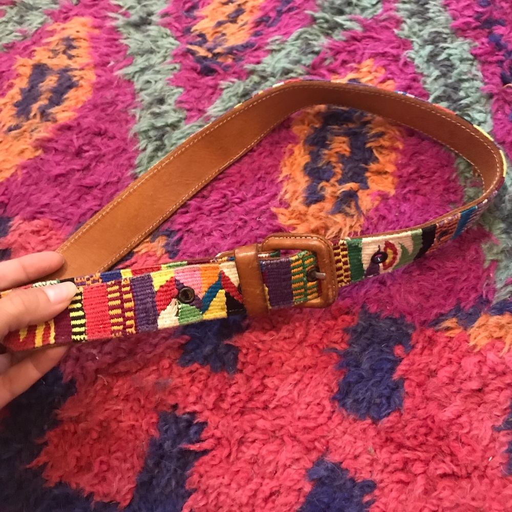 VINTAGE // Guatemalan Leather Belt - Picture 3 of 7
